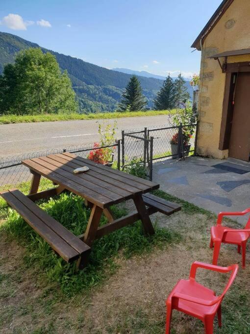 Maison Au Sommet Des Montagnes Boussenac Zewnętrze zdjęcie